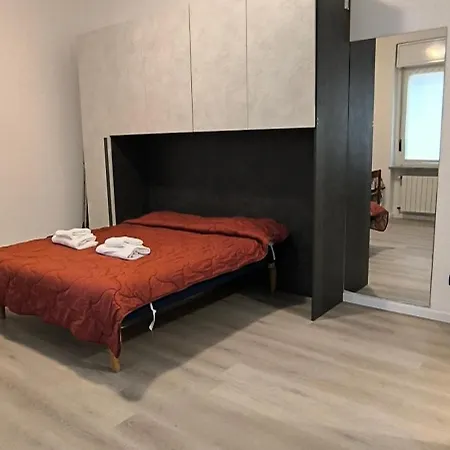 Monolocale Corte Pavia